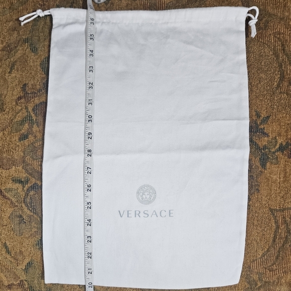 NEW VERSACE 12" X 16.5" White Flannel Drawstring Dust Bag Cover Duster Protector - Picture 5 of 6